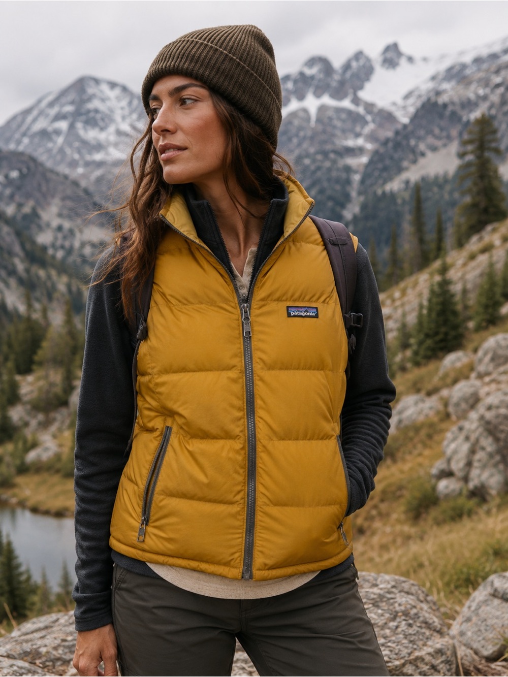 Patagonia Reversible Down Puffer Vest Gold Gray XXS Outdoor Hiking Gorpcore Chic